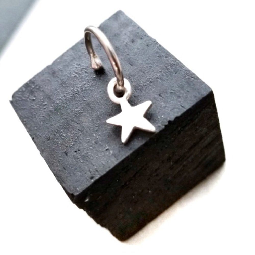 Silver Star Hoop Lip Ring Star Charm Body Jewelry Dangle Boutique NWT